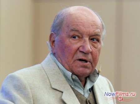 Лев Дуров находится в тяжелом состоянии Лев Дуров находится в тяжелом состоянии