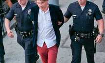 Неадекватного журналиста отправят в тюрьму за атаку на Брэда Питта Неадекватного журналиста отправят в тюрьму за атаку на Брэда Питта