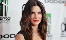 Несмотря на возраст, Сандру Буллок назвали самой красивой Несмотря на возраст, Сандру Буллок назвали самой красивой