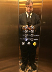 Гильермо дель Торо надеется снять антифашистского «Пиноккио» Гильермо дель Торо надеется снять антифашистского «Пиноккио»