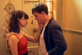 Над сценами секса для сериала «Нормальные люди» работал специальный координатор Над сценами секса для сериала «Нормальные люди» работал специальный координатор