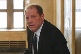 70-летняя женщина обвинила Харви Вайнштейна в изнасиловании. И ещё 3 новых обвинения 70-летняя женщина обвинила Харви Вайнштейна в изнасиловании. И ещё 3 новых обвинения