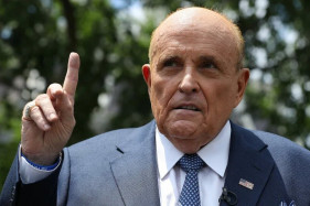 «Золотую малину» в этом году получили сторонники Дональда Трампа и певица «Золотую малину» в этом году получили сторонники Дональда Трампа и певица